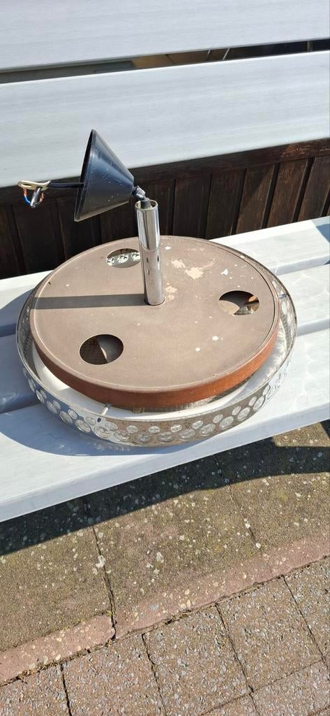 Retro plafondlamp, Ophalen