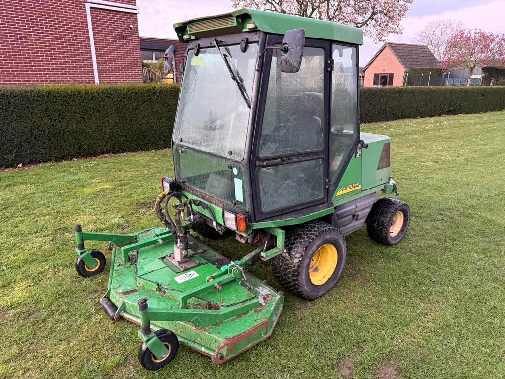 John deere 1505 met frontdek, Tuin en Terras, Zitmaaiers, Ophalen, Zo goed als nieuw