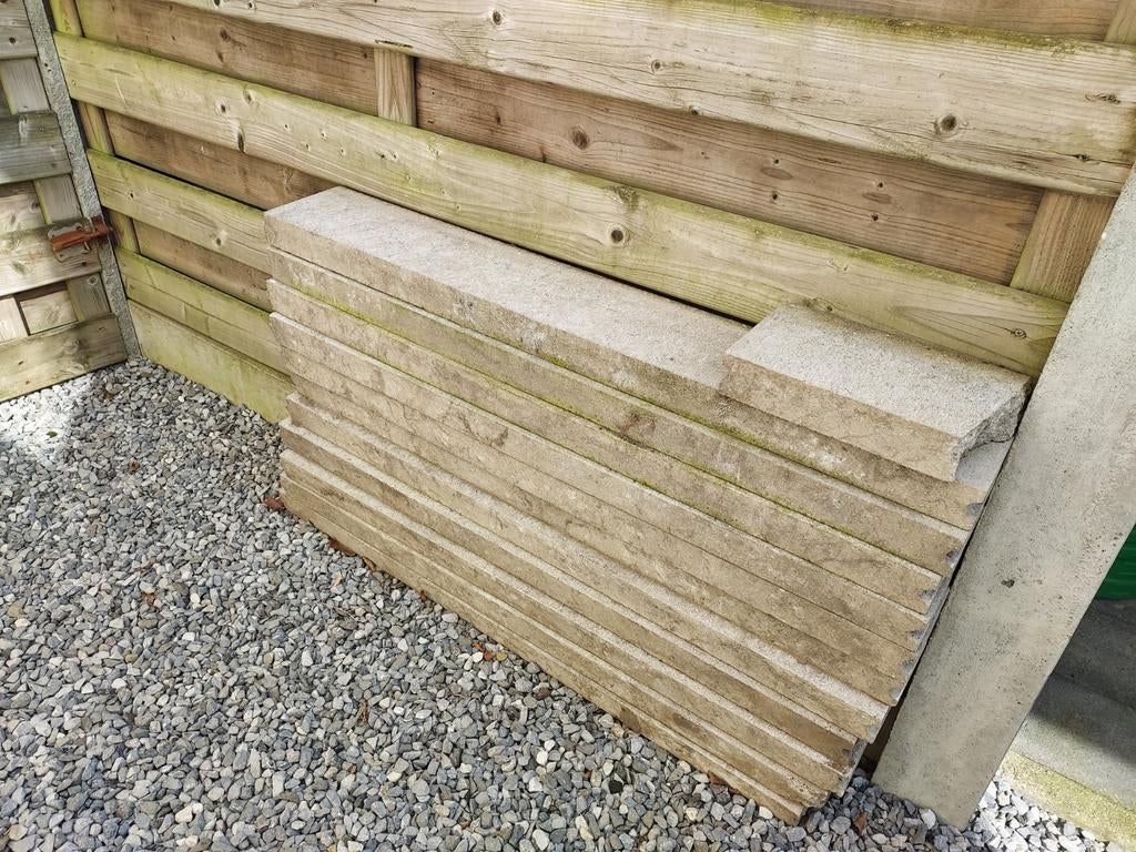 Betonnen boordstenen 11 stuks, Tuin en Terras, Ophalen, Zo goed als nieuw, Minder dan 180 cm, Overige typen