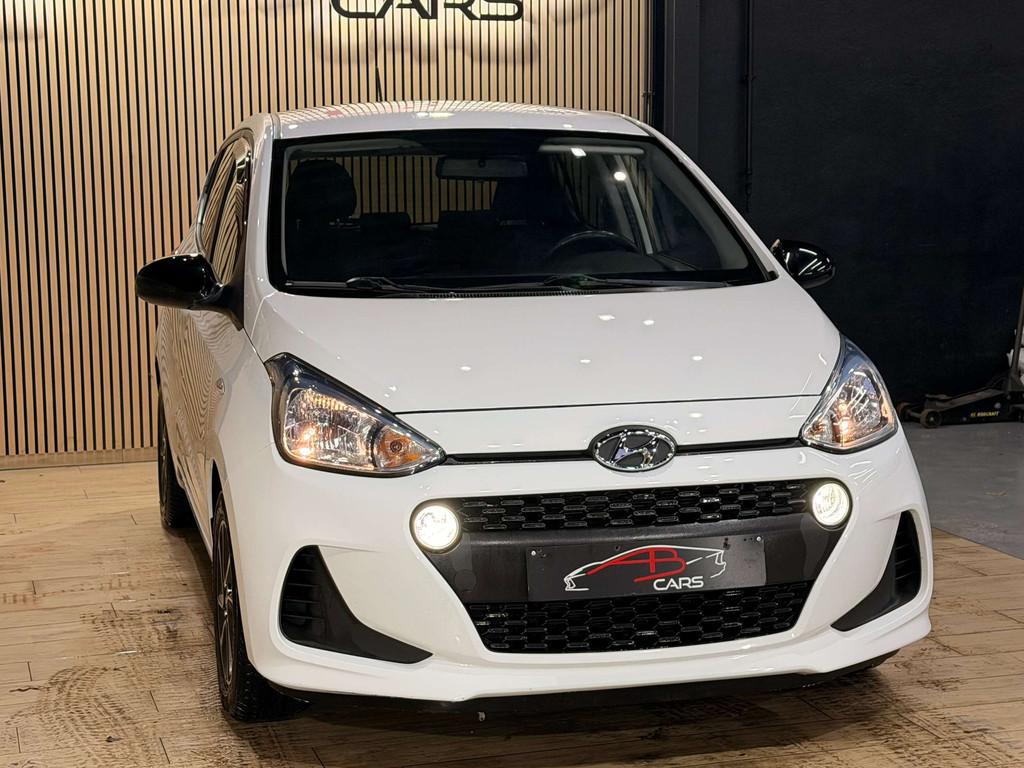 Hyundai i10 i10 * GARANTIE 12 MOIS * 1ER PROP * (bj 2020), Auto's, Stof, Gebruikt, Euro 6, Electronic Stability Program (ESP)