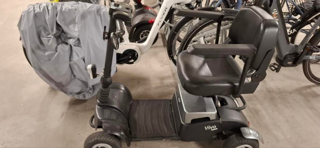 Vivo scootmobiel, Diversen, Brommobielen en Scootmobielen, Ophalen, Life and Mobility, 10 km/u of minder, Gebruikt
