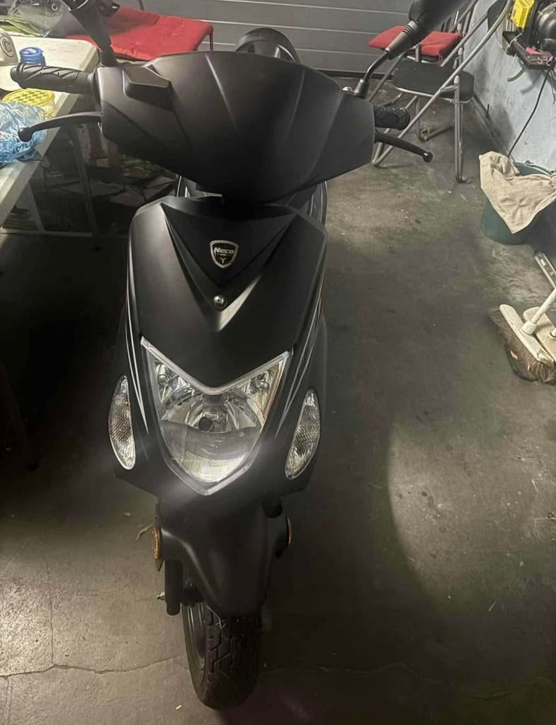 Scooter neco one, Vélos & Vélomoteurs, Enlèvement, Comme neuf