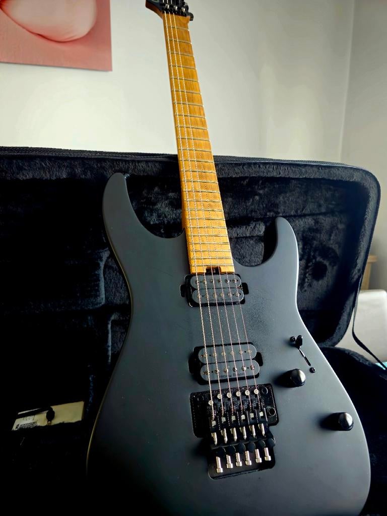 Charvel dk24 Pro Mod limited edition, Musique & Instruments, Instruments à corde | Guitares | Électriques, Enlèvement