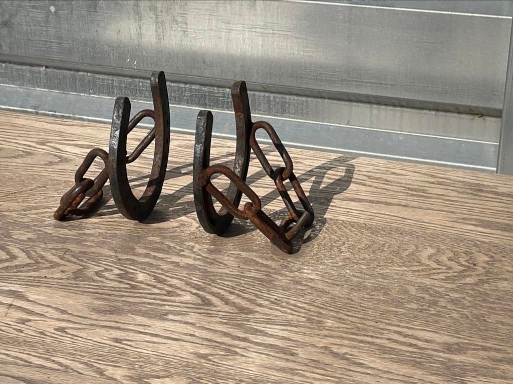 Serre-livres à 2 fers à cheval en ferronnerie vintage, Enlèvement ou Envoi