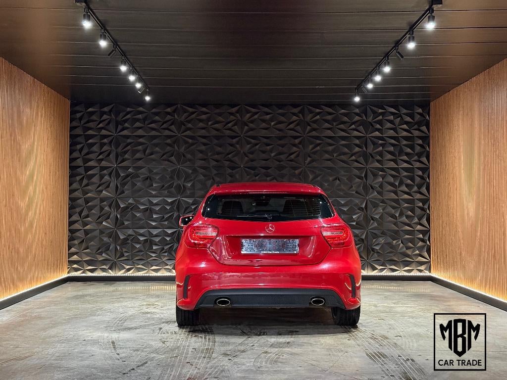 ✅ Mercedes A 180 GARANTIE AMG Line Xenon Alcantara Zetelverw, Auto's, Mercedes-Benz, 4 cilinders, https://public.car-pass.be/vhr/d1c2f0ce-94ac-4cbf-bd6a-93e0b5a6a0a6