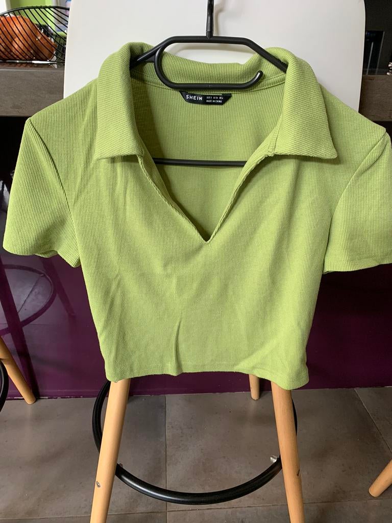 Joli top vert taille S, Vêtements | Femmes, Vêtements Femmes Autre, Enlèvement ou Envoi, Comme neuf