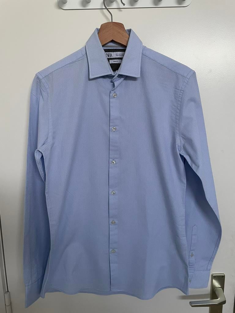 Chemise ZARA slim bleu clair – bon plan, Vêtements | Hommes, Enlèvement ou Envoi, Comme neuf, Bleu, Tour de cou 38 (S) ou plus petit