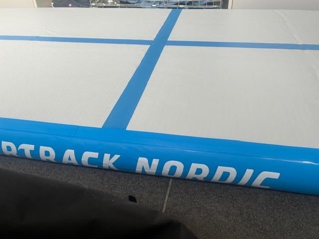 airtrack, Sport en Fitness, Turnen, Ophalen, Zo goed als nieuw, Blauw