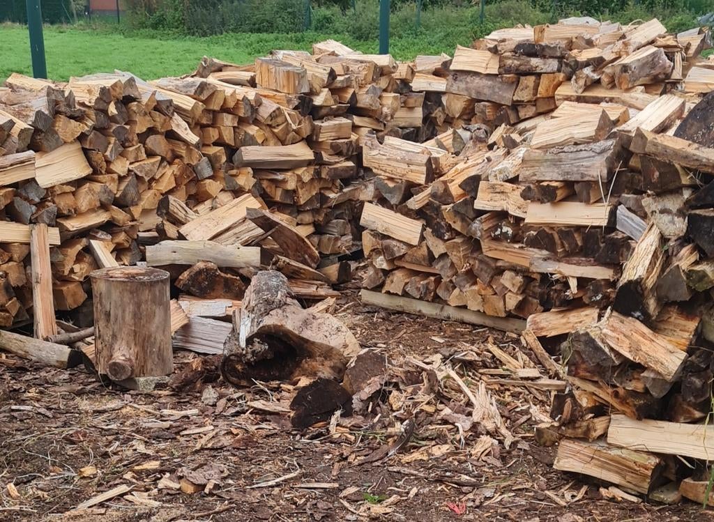 Bois sec prêt à brûler mélange 70€/stère 0478.28.75.33, Jardin & Terrasse, Bois de chauffage, Enlèvement