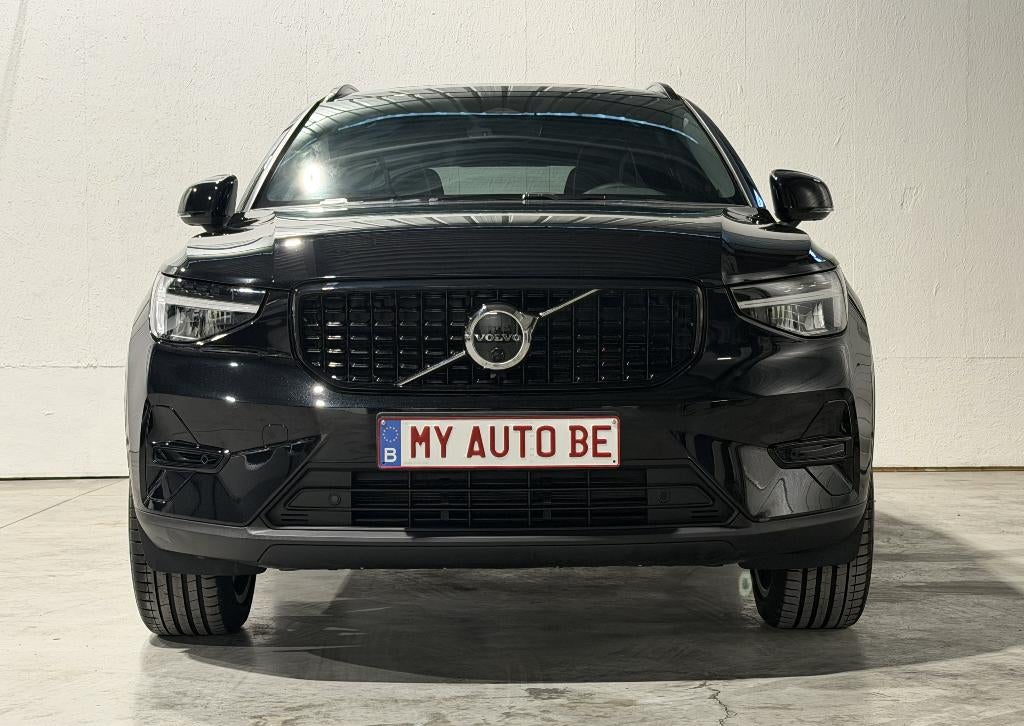 **XC40 2.0 B3 MHEV Ultra Dark-garantie 24 MAANDEN **, Auto's, Volvo, Automaat, 4 deurs, 2220 kg, 4 cilinders