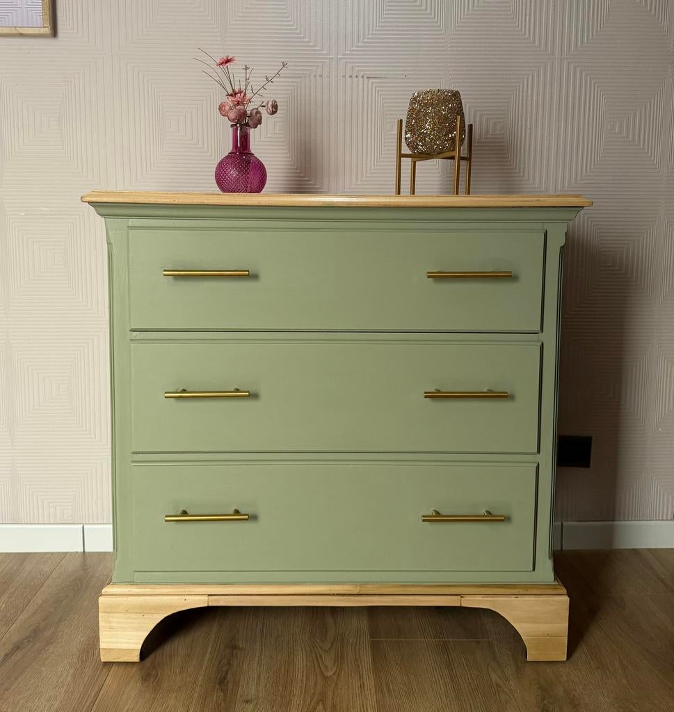 Vintage kast, Ophalen of Verzenden, Zo goed als nieuw