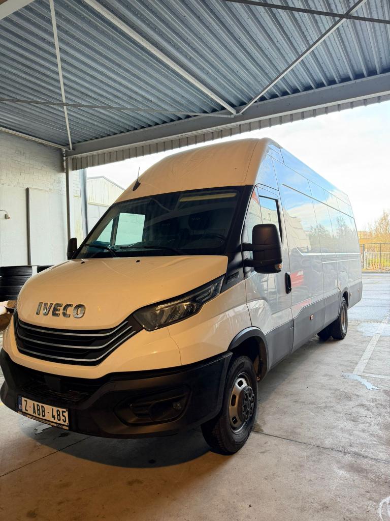 IVECO DAILY 50C - 210 PK HI - MATIC, Achat, Noir, Diesel, Automatique