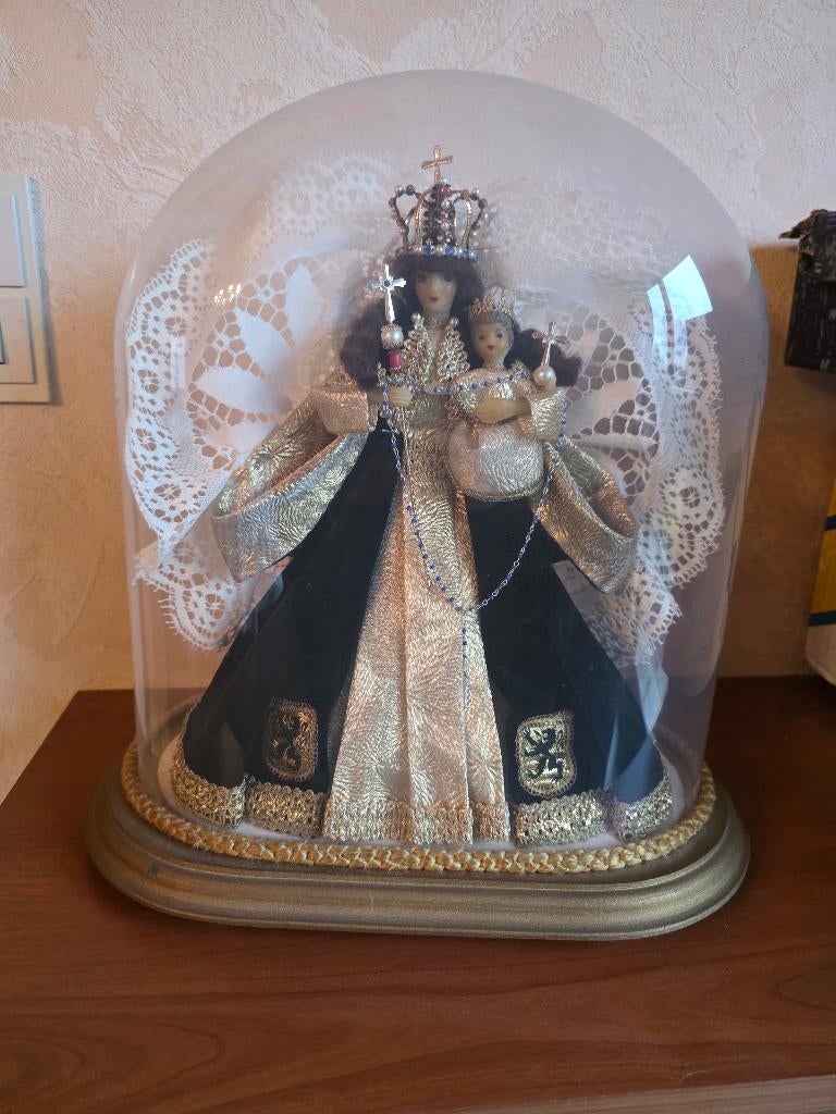 Vintage beeld Onze lieve vrouw met kind, Enlèvement