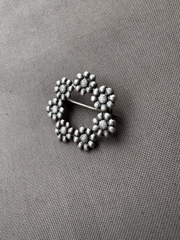 broche  ancien en argent, Enlèvement ou Envoi, Comme neuf, Argent, Argent