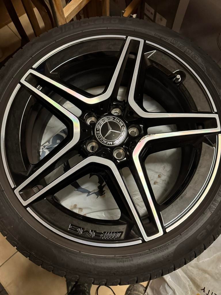 Nieuwe originele Mercedes AMG night pakket velgen, Véhicule de tourisme, Pneus été, 18 pouces, Enlèvement
