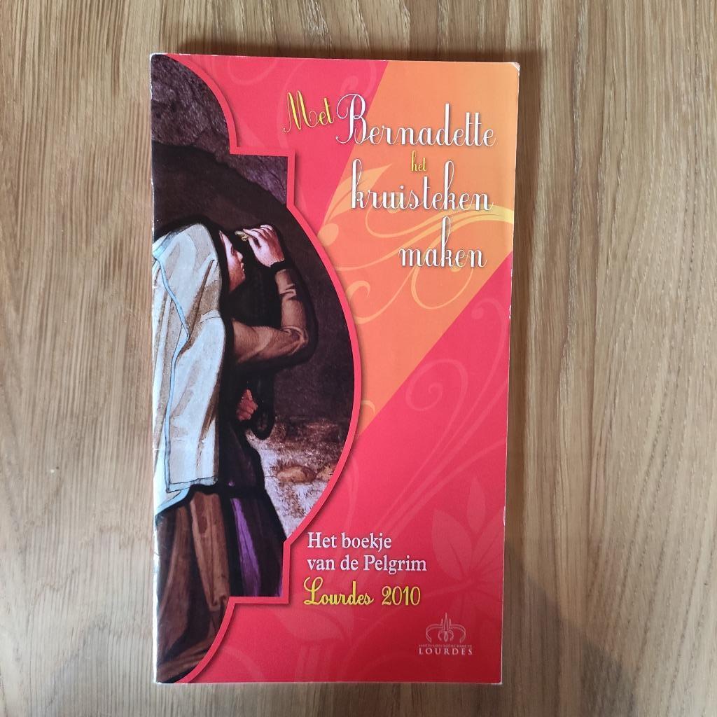 Met Bernadette het kruisteken maken, Enlèvement ou Envoi, Utilisé