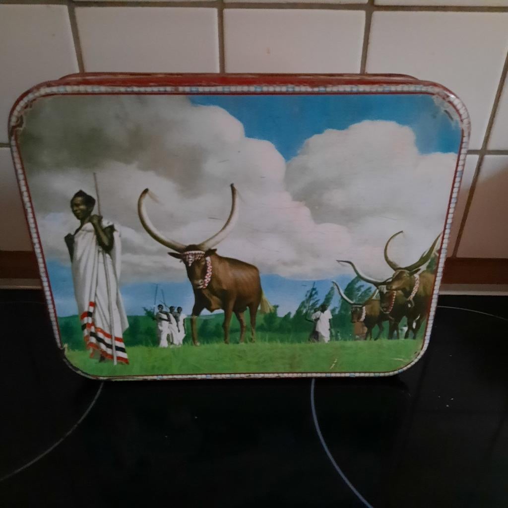 Blikken doos ( Afrika ) van Parein ., Collections, Boîte en métal, Enlèvement ou Envoi, Utilisé