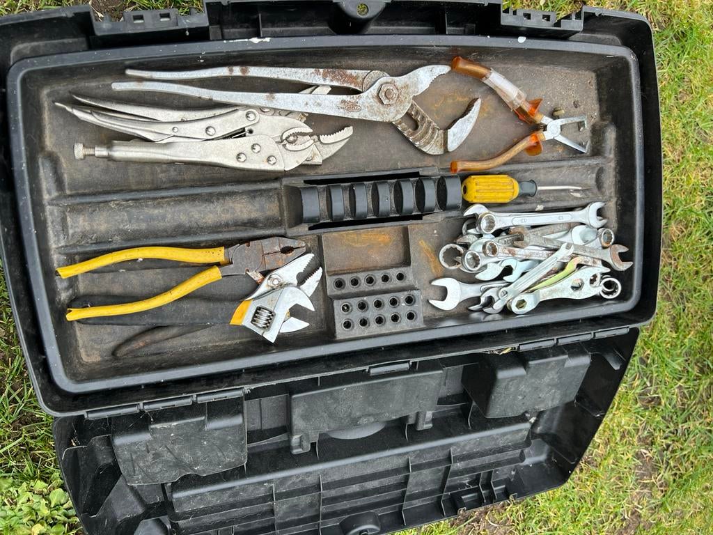Gereedschapskoffer, Ophalen, Gebruikt