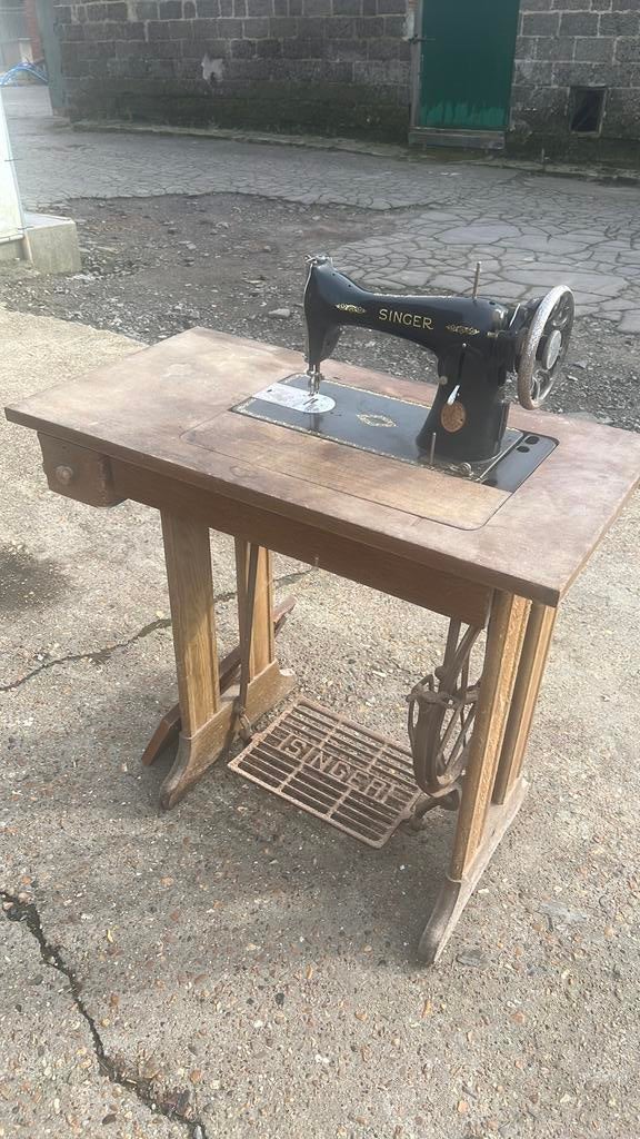 Singer antieke naaimachine, Ophalen