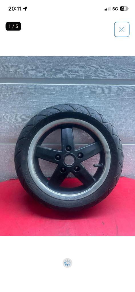 Jante avant Vespa LX S LXV avec jante argentée, Vélos & Vélomoteurs, Pièces de cyclomoteur | Général, Comme neuf, Bloc, Envoi