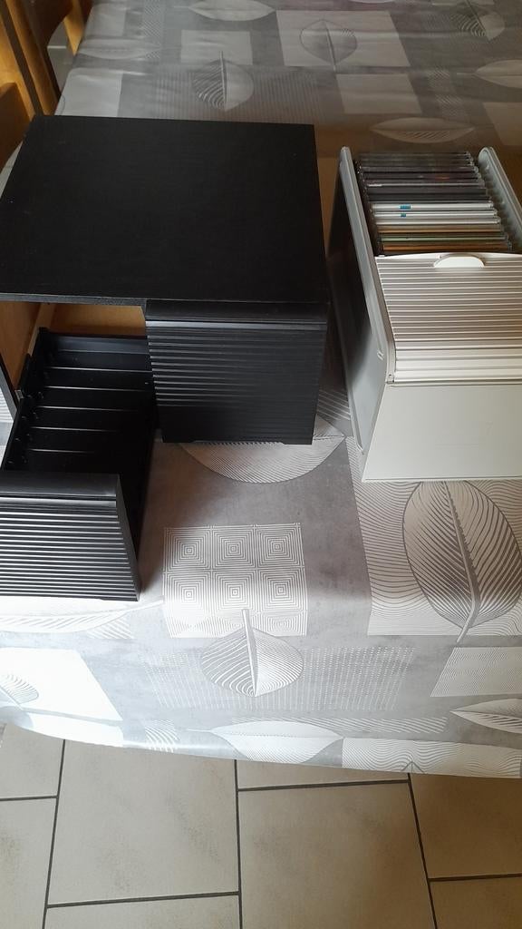 Porte cd, Enlèvement ou Envoi, Comme neuf, CD