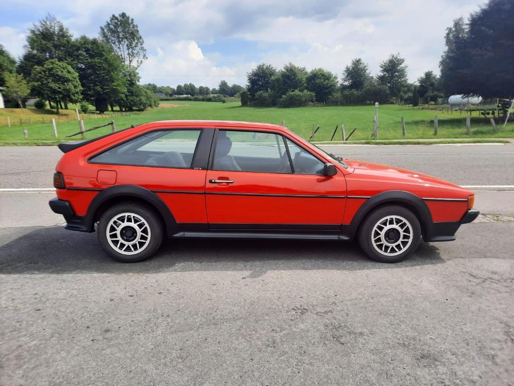 VW Scirocco GTX moteur DX 112CV, Autos, Volkswagen, Rouge, Achat, 82 kW, Entreprise
