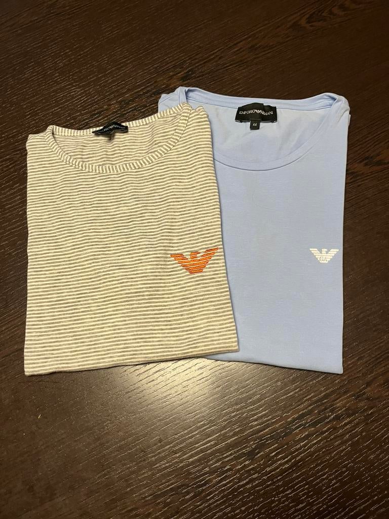 2 nouveaux t-shirts Armani, Manches courtes, Enlèvement ou Envoi, Taille 36 (S), Armani
