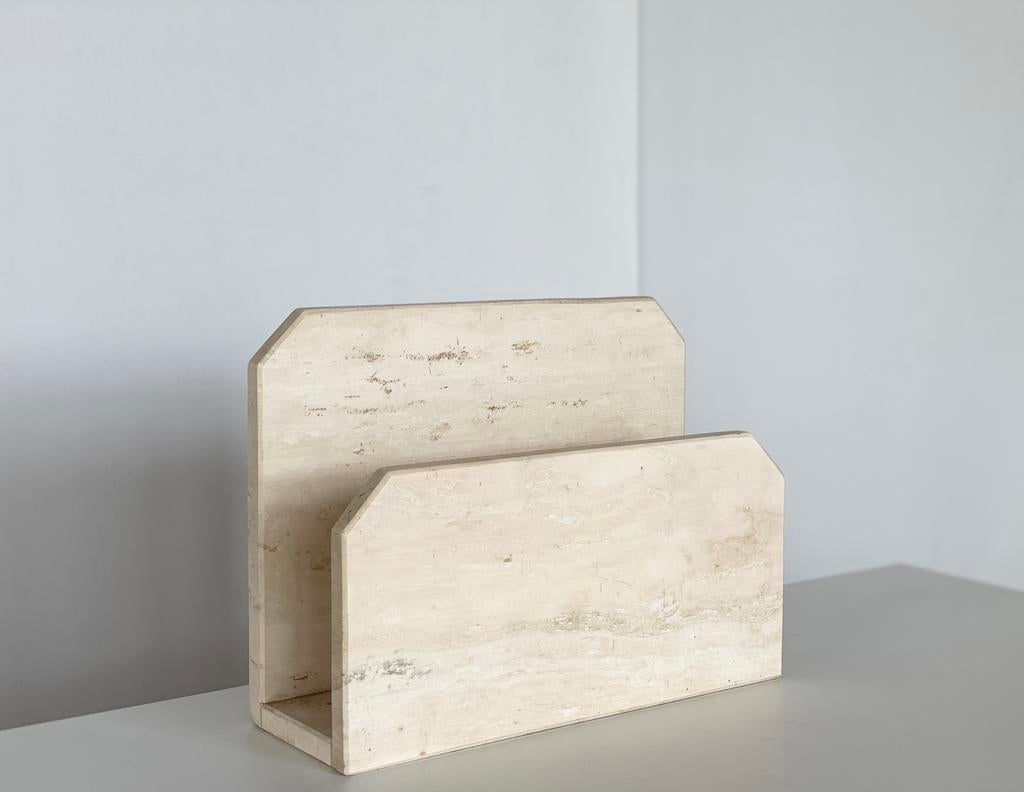 Vintage travertine magazinerack, Ophalen, Zo goed als nieuw