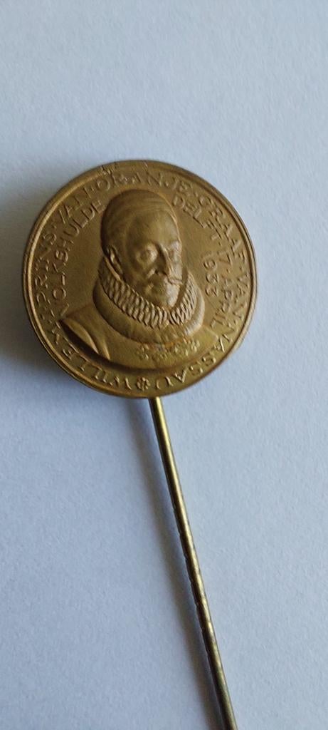 Épinglette de la médaille Willem I. Volkquilde Delft, 17 avr, Enlèvement ou Envoi, Comme neuf
