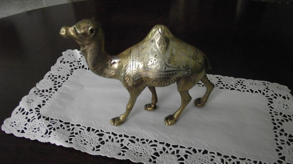 vintage  messing dromedaris beeldje in Boho-stijl, Antiek en Kunst, Ophalen of Verzenden, Koper