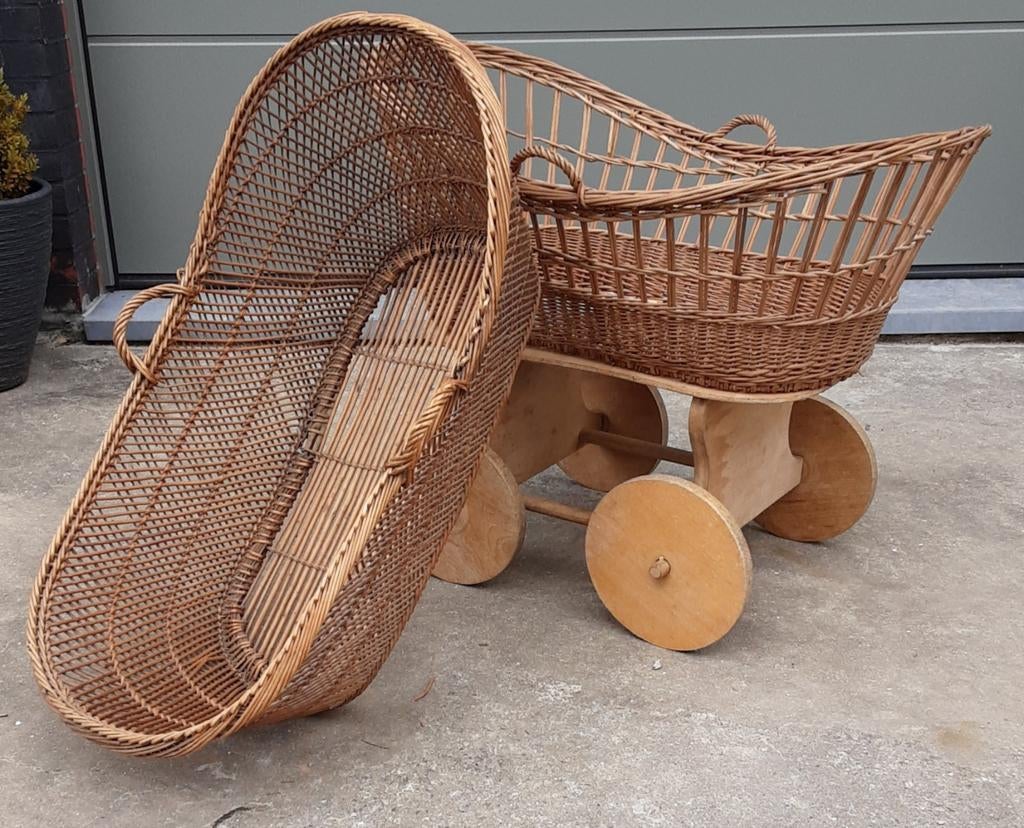 Berceaux en osier vintage, Ophalen