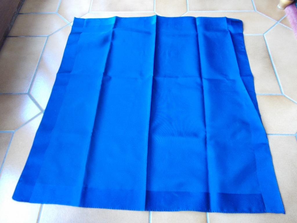 Pochette de costume en soie bleue, Vêtements | Femmes, Enlèvement ou Envoi, Comme neuf