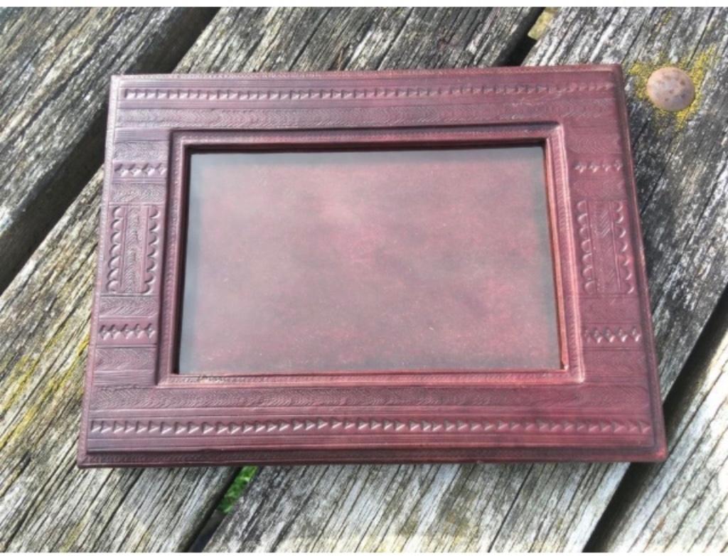 West-Afrikaanse, lederen fotokader met staander, Antiek en Kunst, Ophalen of Verzenden