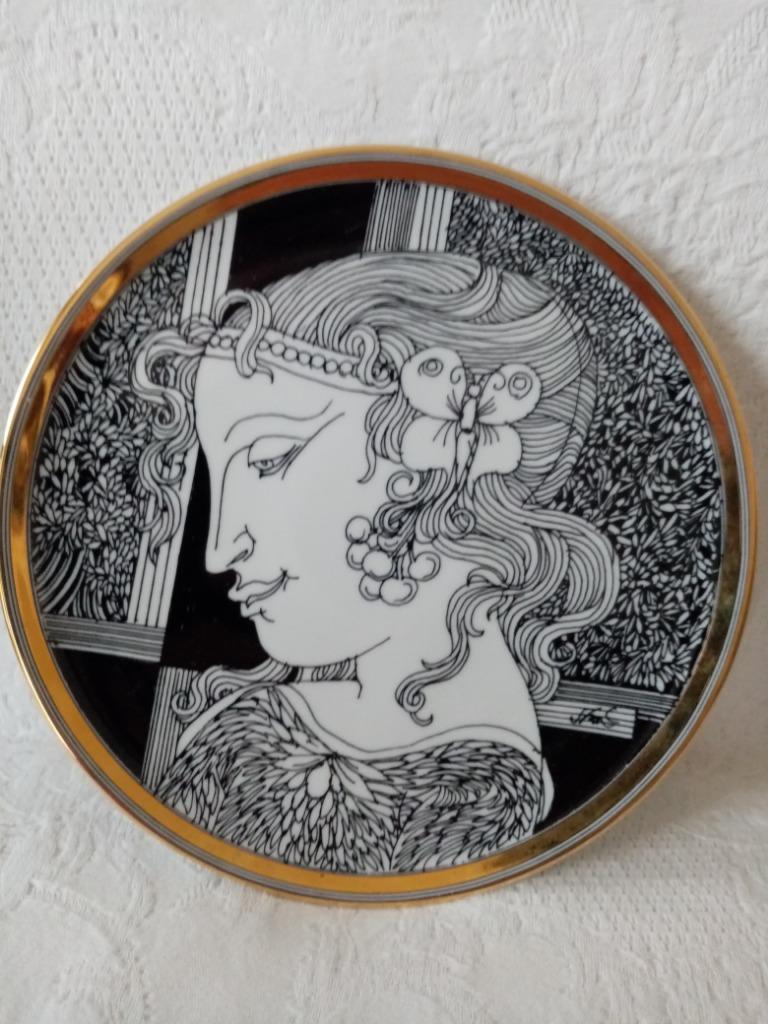 Assiette déco porcelaine Hongroise Hollohaza  70s( 20cm), Antiquités & Art, Antiquités | Porcelaine, Enlèvement ou Envoi