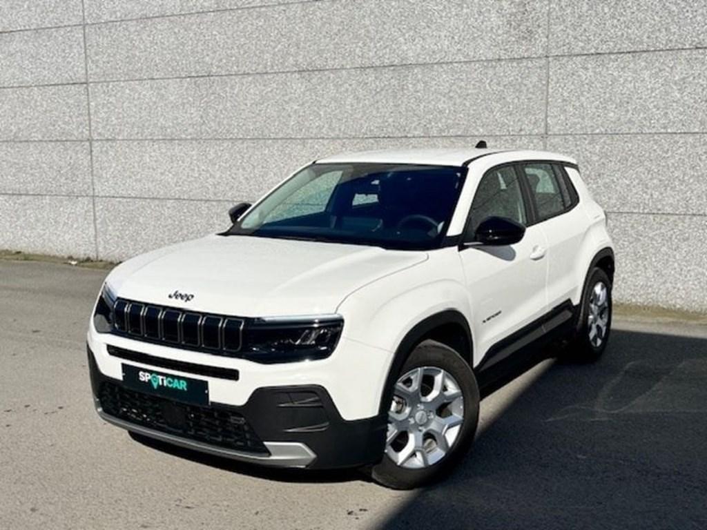 Jeep Avenger GPS*CAMERA*KEY LESS GO* 1.2 BENZ 100 PK ALTITU, Autos, Jeep, 129 g/km, Entreprise, Boîte manuelle, Noir