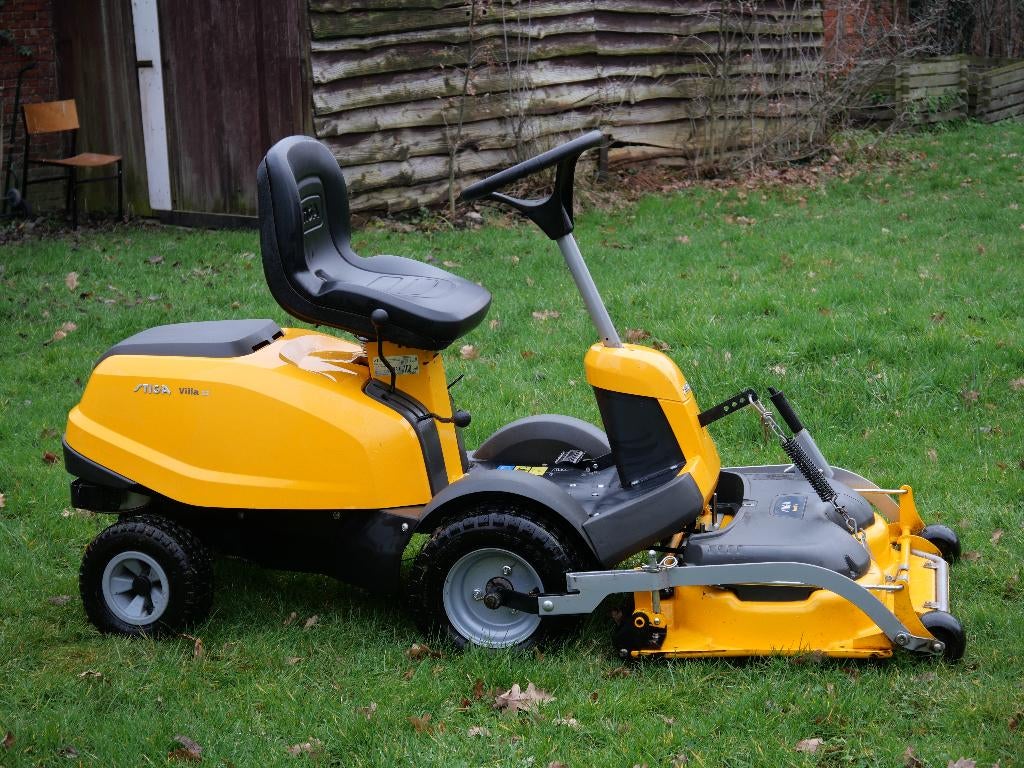 zitmaaier Stiga Villa 12, Tuin en Terras, Ophalen, Gebruikt, Stiga, Versnellingen