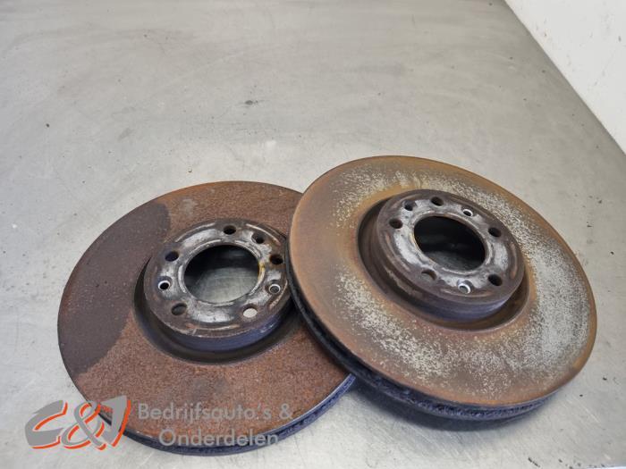 Remschijf voor van een Citroen Berlingo, Gebruikt, -, Ophalen of Verzenden, -