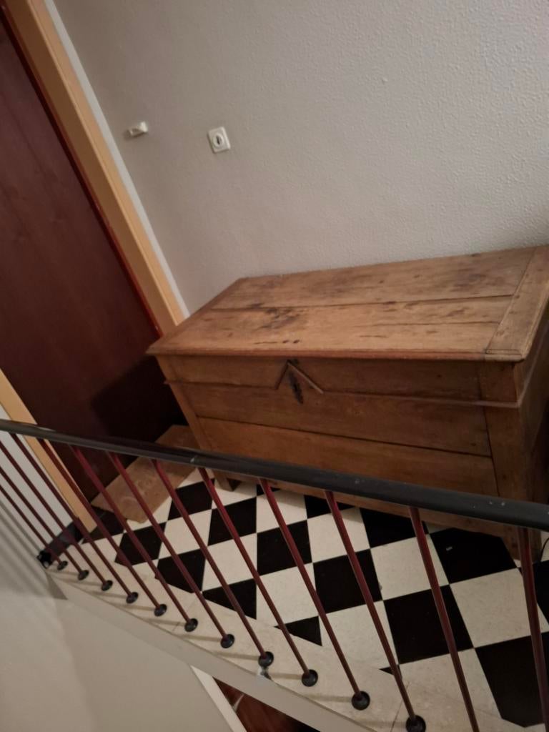 Ancien coffre en chêne antiquité, Enlèvement