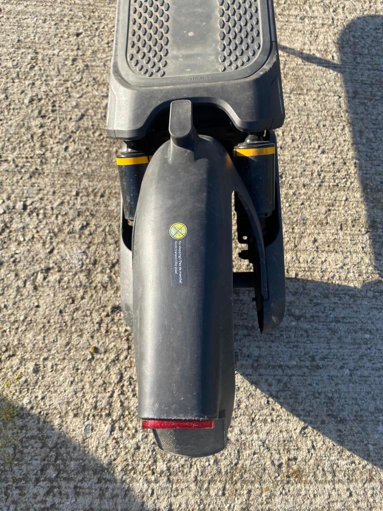 Ninebot max G2e, Fietsen en Brommers, Steps, Ophalen, Zo goed als nieuw