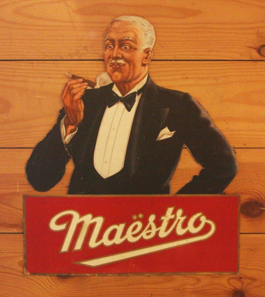 Vintage Maëstro Sigaren Reclamebord / Dik Karton / Jaren 60, Ophalen of Verzenden, Gebruikt, Reclamebord