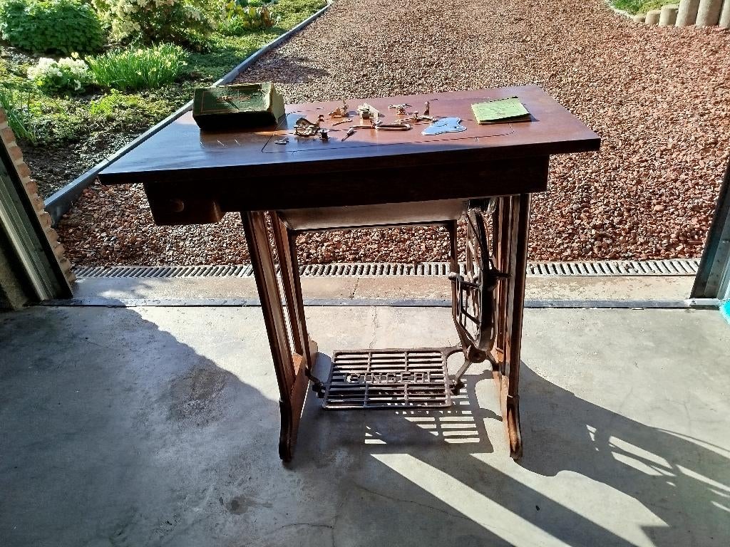 SINGER 15K88 VINTAGE 1930 COMPLETE, Enlèvement