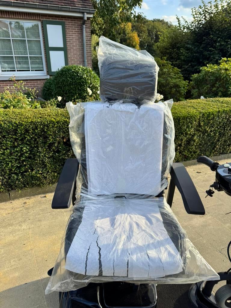 Compacte Scootmobiel – Lichtgewicht, Comfortabel & Wendbaar, Diversen, Ophalen of Verzenden, Inklapbaar, Zo goed als nieuw, Elektrische rolstoel