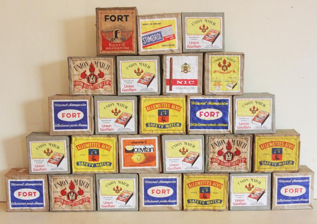Luciferdoosjes Uit Hout, Verzamelen, Ophalen of Verzenden, Zo goed als nieuw, Luciferdoosjes of -merken