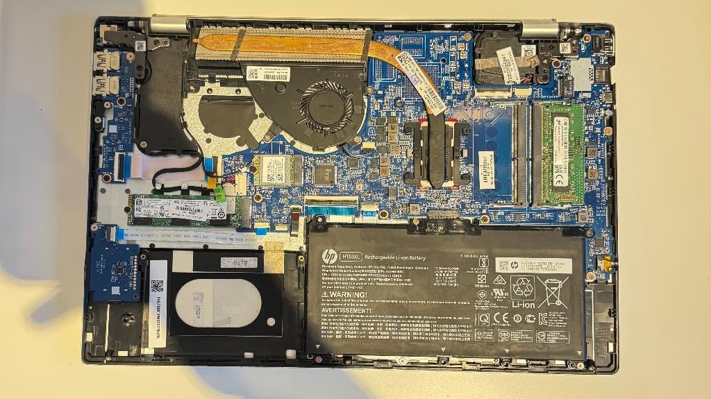 HP Pavilion 15-cs2022nb – Pour pièces ou réparation, Enlèvement, Ne fonctionne pas, 16 pouces, Azerty
