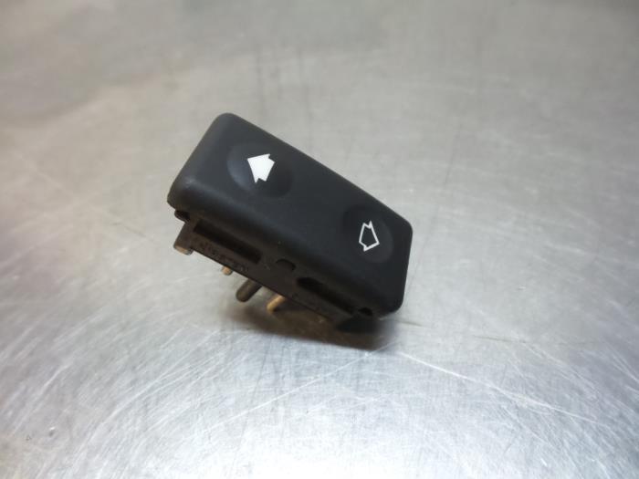 Elektrisch Raam Schakelaar van een BMW 5-Serie (5-Serie 88-), Auto-onderdelen, Gebruikt, -, -, Ophalen of Verzenden