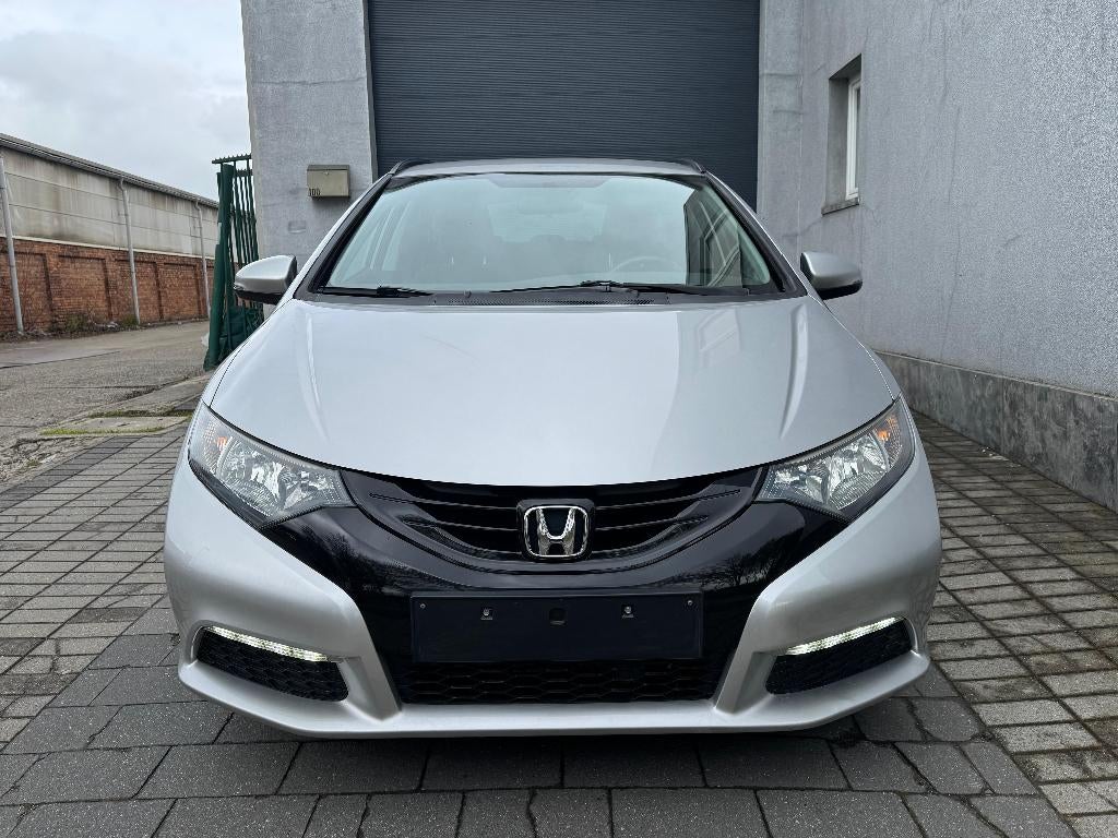HONDA CIVIC 1.8i ESSENCE 2014 AVEC 60000 KM GARANTIE DE 1 AN, Autos, Achat, Entreprise, Boîte manuelle, Tissu