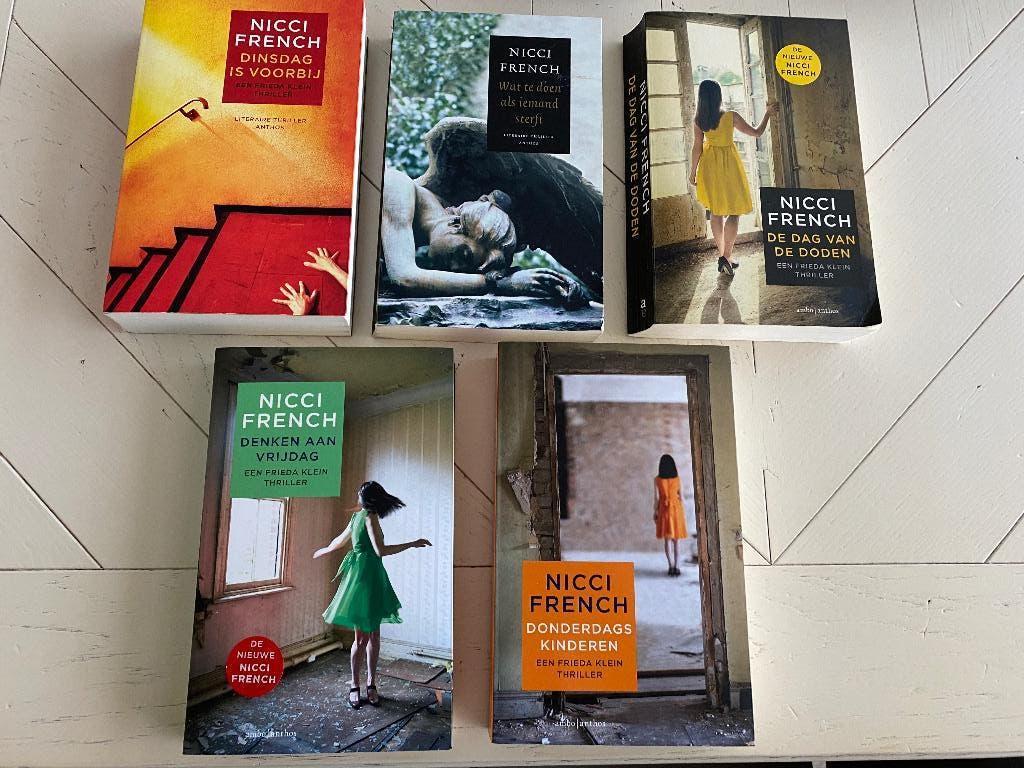 Nicci FRENCH, 5 literaire thrillers, Ophalen of Verzenden, Zo goed als nieuw, Nicci French