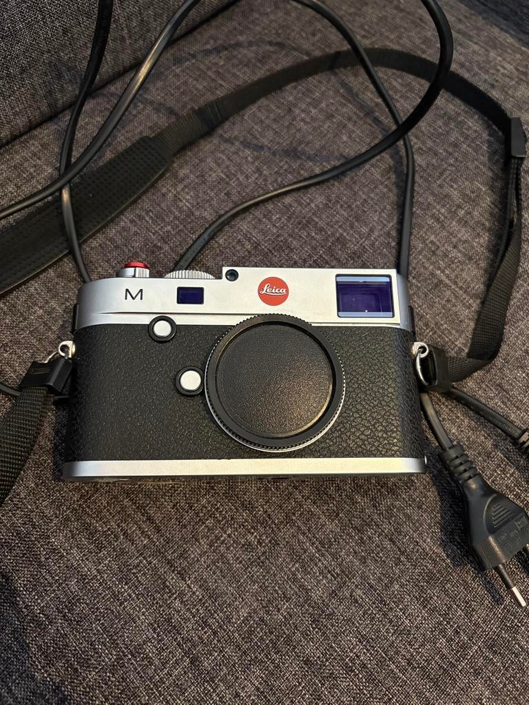 Leica M240 Mint + 2 years warranty at MPB, Enlèvement ou Envoi, Comme neuf, Leica