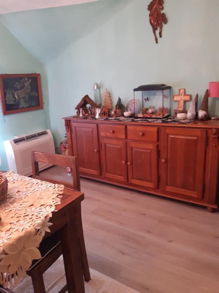 Bovenwoning te huur gecombineerd met poetswerken in de wonin