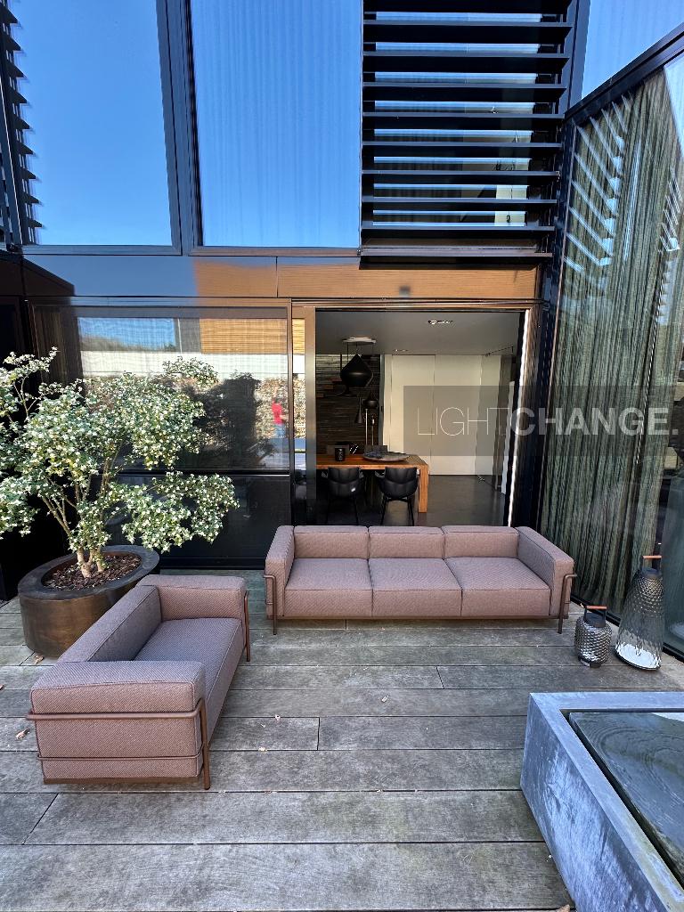 Cassina LC3 High-end set 2x fauteuil + 3zitsbank NIEUW -45%, Tuin en Terras, Ophalen, 5 zitplaatsen, Loungeset, Bank